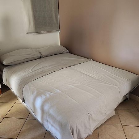 Sea Garden, Fronte Mare Con Piscina Lägenhet Mascali Exteriör bild