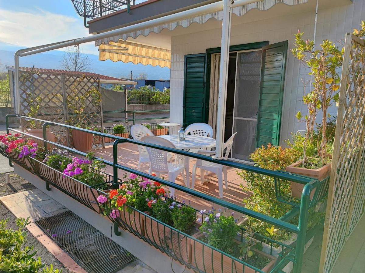 Sea Garden, Fronte Mare Con Piscina Lägenhet Mascali Exteriör bild